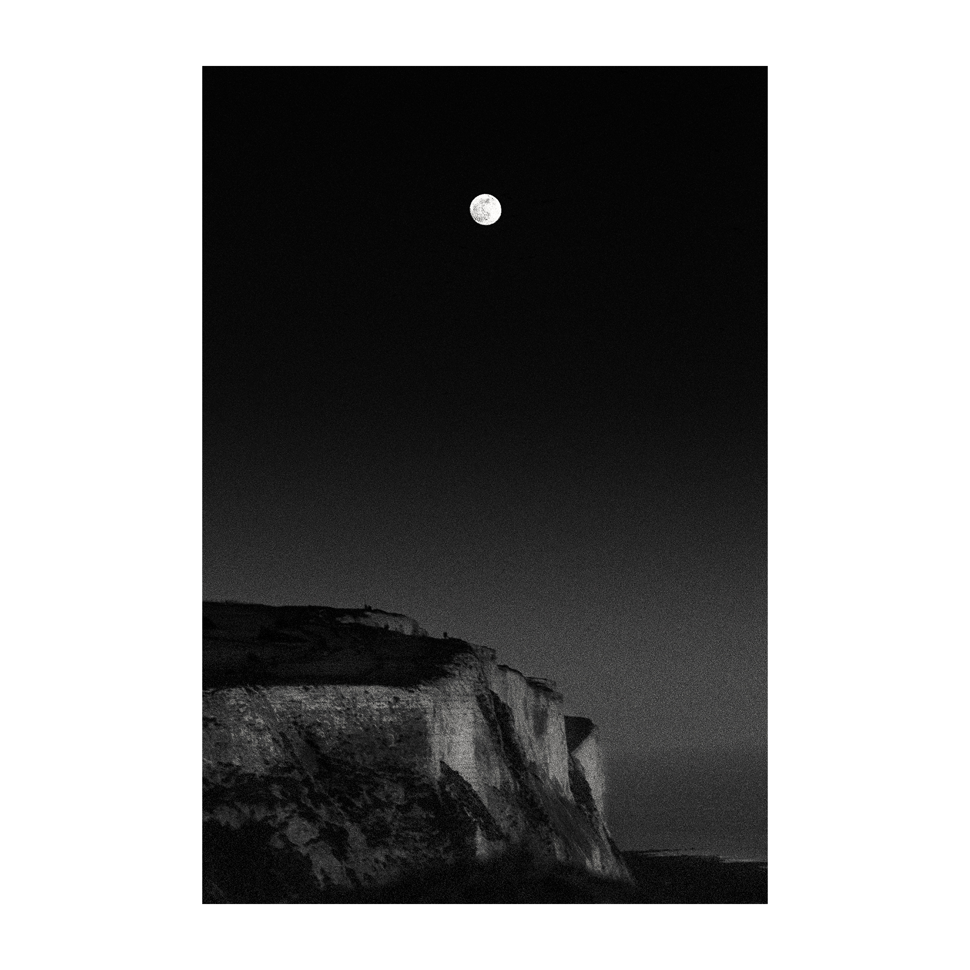 Website-Moon-darker-test